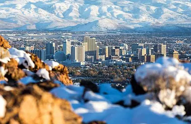 Holiday home Delightful 4Br Home Nr Downtown Reno W Fireplace
